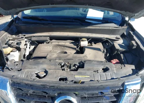 2018 Nissan Pathfinder Sv z USA, uszkodzony, nr VIN 5N1DR2MN8JC614895